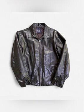 Vintage GAP black leather car coat with quilted lining men’s size L